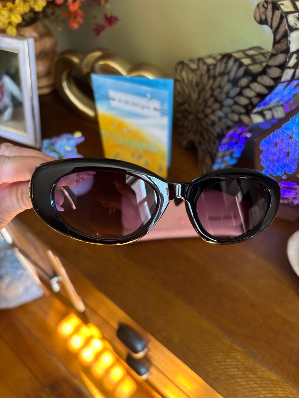 New Miu Miu Black Oval Logo Sunglasses with Gradient Lenses - Picture 5 of 12